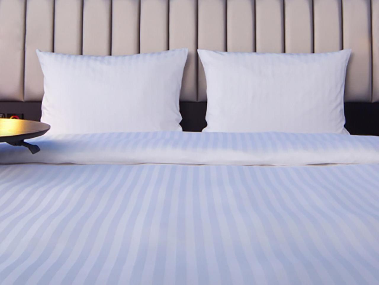 Park Inn By Radisson Brampton, On Esterno foto
